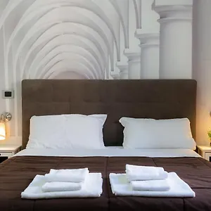 https://house-00100-rome.it-romehotels.com