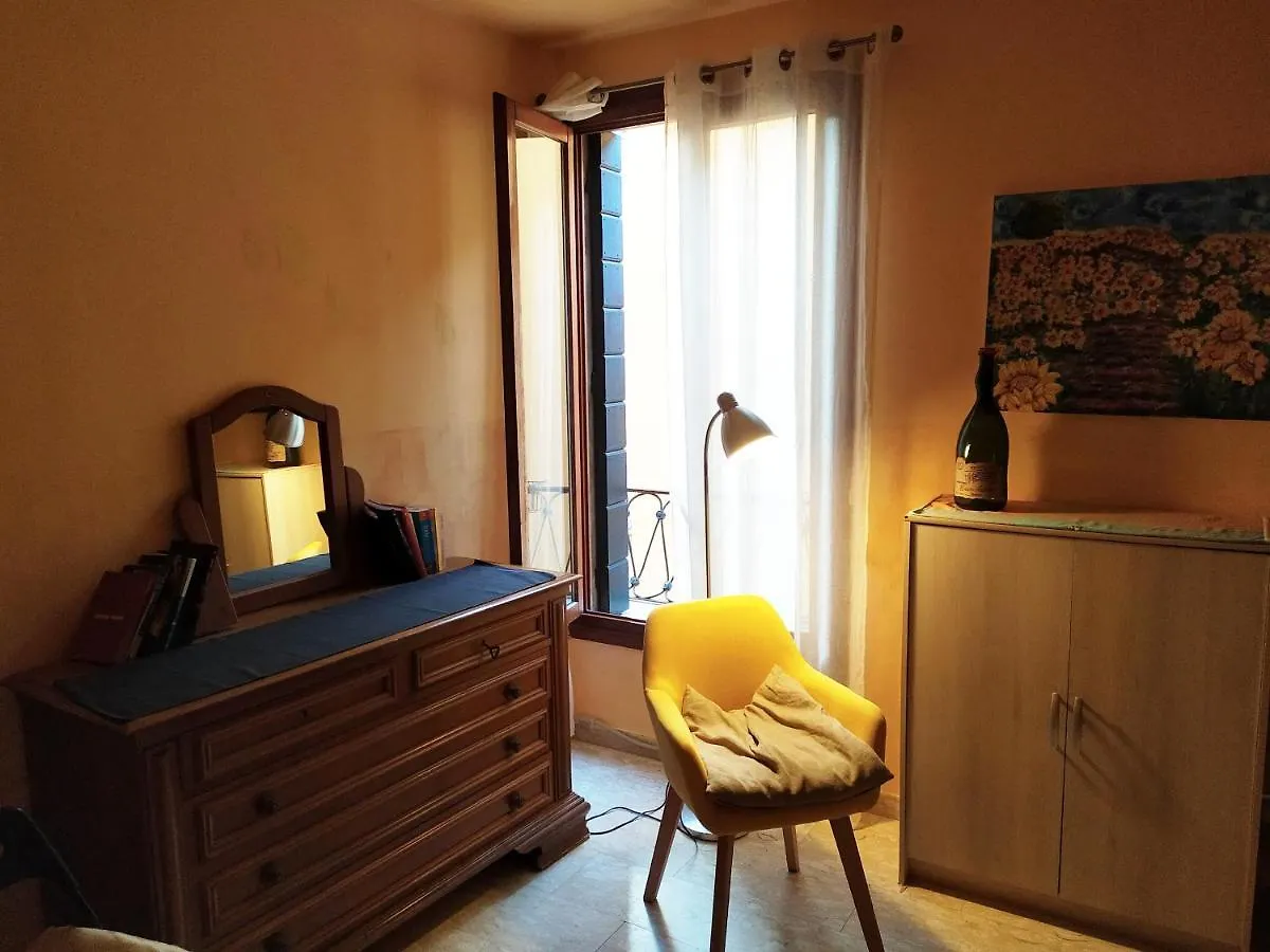 Konukevi Two Steps From Rialto Bridge Otel Venedik İtalya